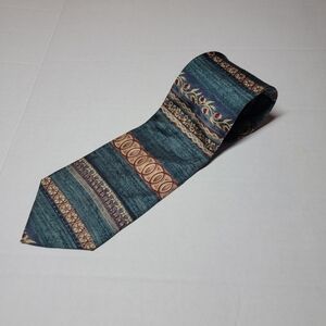 💚Bill Blass EUC‎ Tie Necktie Made In Costa Rica of 100% Silk Imported Fabric